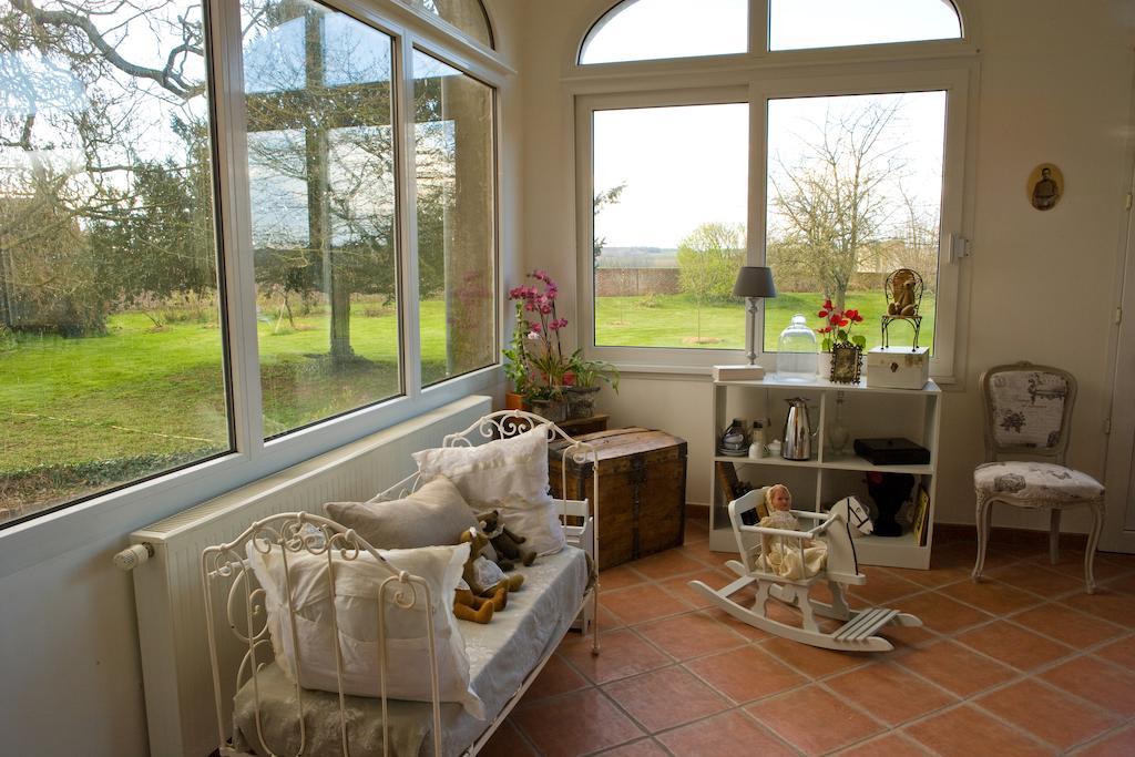 Le Manoir De Crisolles Bed and Breakfast Eksteriør billede